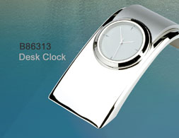 B86313_Desk_Clock